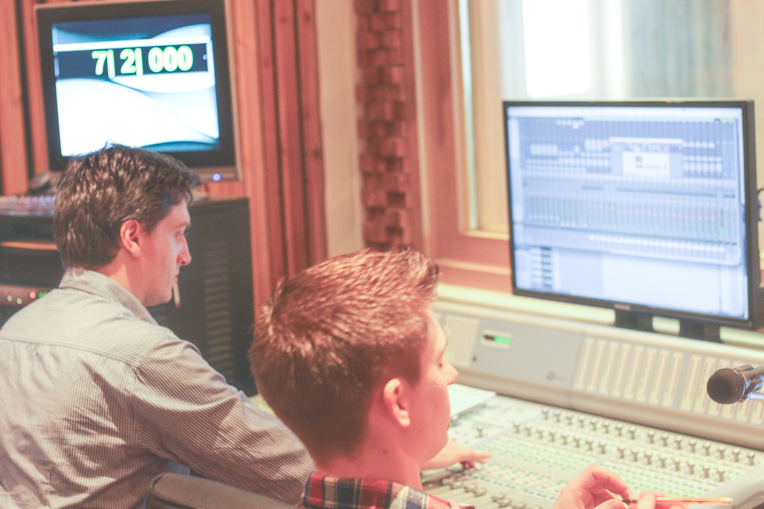 Wes joins Maestro Music